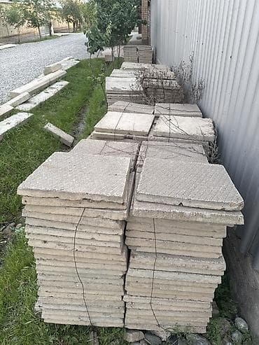 напыляемая пена: Тротуарная плитка бетонная, квадратная. - Формат: квадрат — 1