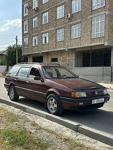 Volkswagen Passat Variant: 1989 г., 1.8 л, Кол менен иштөөчү, Бензин, Универсал