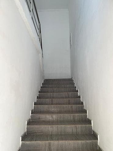 ул западная: Жибек Жолу менен Ростовскаянын кесилишинде бывший зап.автовокзалдын — 8