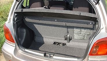 forester subaru: Toyota Yaris: 2003 г., 1.3 л, Автомат, Бензин, Хэтчбэк — 9