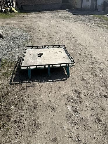 Багажник на машину