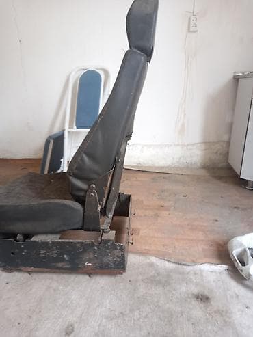 185 65 р14: Переднее сиденье, Кожа — 1