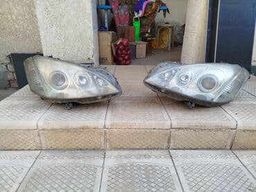 адаптер type c: Комплект передних фар Toyota — 1