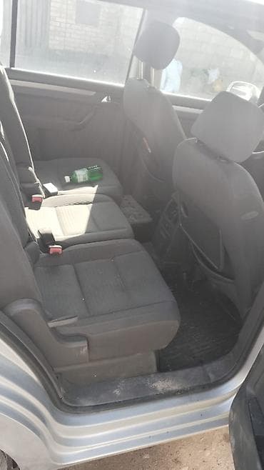 transporter multivan: Volkswagen Touran: 2005 г., 1.6 л, Механика, Дизель, Минивэн — 7