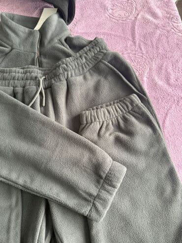 Азыркы сезонго ылайыктуу Жылуу Флисовый спротивкалар сатылат. 2