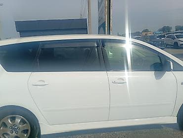 лэндкрузер 200: Toyota Ipsum: 2002 г., Автомат, Бензин, Минивэн — 7