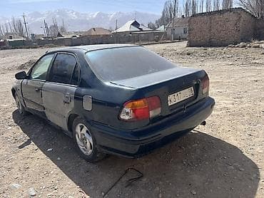 Honda Civic: 1996 г., 1.5 л, Ручные, Бензин, Седан at lalafo.kg Honda Civic: 1996 г., 1.5 л, Ручные, Бензин, Седан