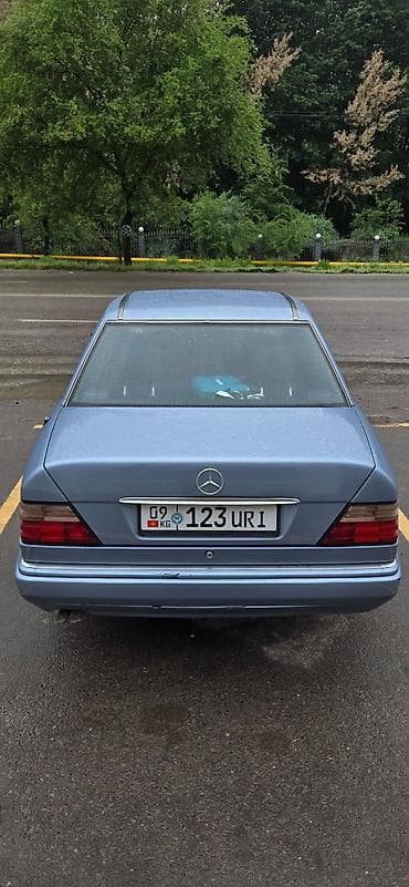 Mercedes-Benz W124: 1992 г., 2.8 л, Автомат, Бензин, Седан — 5