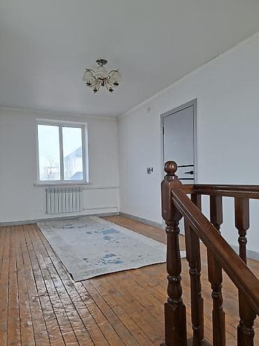 дом ала арча: Сдаётся в аренду просторный дом с двумя уровнями. Особенности: - — 4