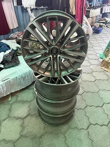 Литые Диски R 17 Hyundai, Комплект, отверстий - 5, Б/у at lalafo.kg Литые Диски R 17 Hyundai, Комплект, отверстий - 5, Б/у