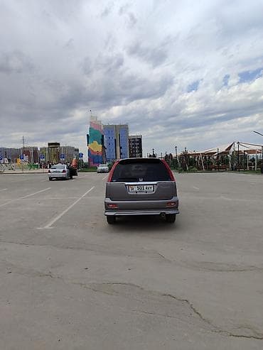 mini v: Honda Stream: 2003 г., 2 л, Автомат, Бензин, Минивэн — 4