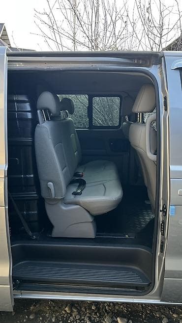 старекс грузовой: Hyundai H-1: 2019 г., 2.5 л, Автомат, Дизель, Минивэн — 7