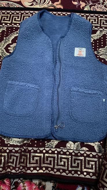 бекер жашаганга: Адаbий же исламский китептерге алмашамжаны кийилbeген кийимдер — 3