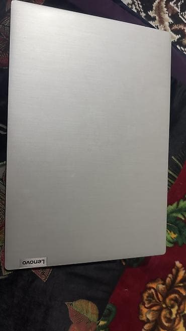 Сканеры: Ноутбук Lenovo с цифровым блоком и полноразмерной клавиатурой - — 3