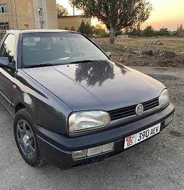 лючок jetta: Volkswagen Golf: 1992 г., 1.8 л, Механика, Бензин, Хэтчбэк — 1