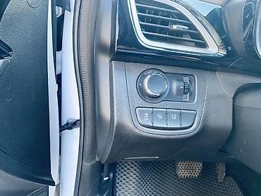 wuling mini ev: Chevrolet Spark: 2020 г., 1 л, Автомат, Бензин, Хэтчбэк — 8