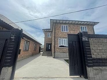 южный квартал: Продаётся кирпичный дом с отдельной временякой на одном участке — 4