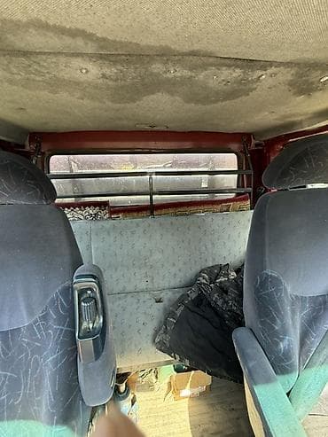 Volkswagen LT грузовой бортовой - Кабина: двухдверная, 3 места — 5
