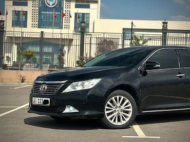 Toyota Camry: 2014 г., 2.5 л, Автомат, Бензин, Седан