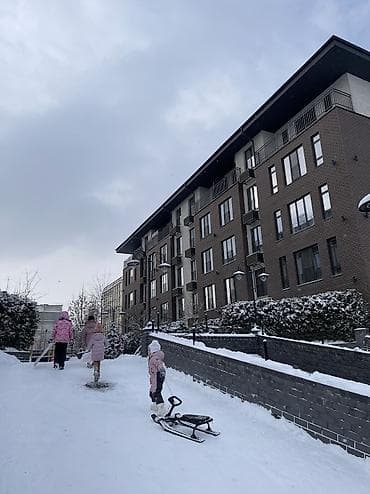 3 комнаты, 79 м², Элитка, 1 этаж, Евроремонт