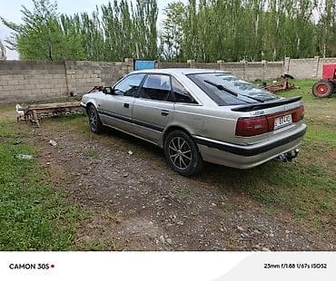 Mazda 626: 1984 г., Ручные, Бензин, Лифтбек