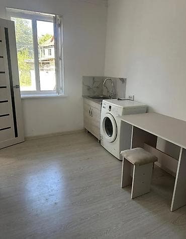 Аренда комнат: 25 м², С мебелью — 1