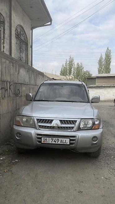 124 дворник: Mitsubishi Pajero: 2003 г., 3.5 л, Автомат, Дизель, Внедорожник — 1