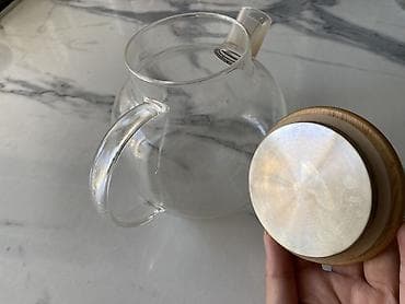 даром вещи детский: 100 сом Стеклянный чайник с деревянной крышкой — 2