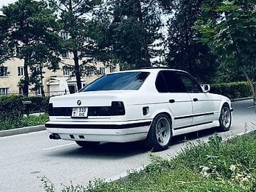 бампер на g30: BMW 5 series: 1990 г., 2.8 л, Механика, Бензин, Седан — 5
