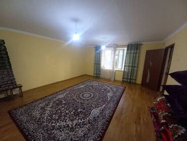 квартира дом бишкек: 2 бөлмө, 55 кв. м, Хрущевка, 1 кабат — 4