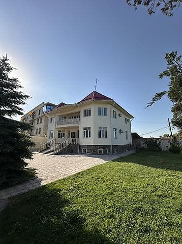 600 м², 10 комнат