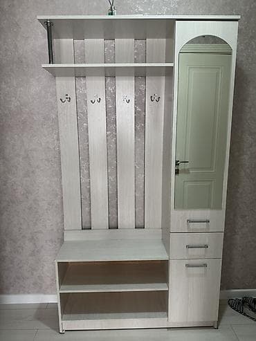azbuka doma: Гарнитур для прихожей, Б/у, Шкаф, Тумба, Зеркало, ДСП, Самовывоз, Платная доставка, цвет - Бежевый — 1