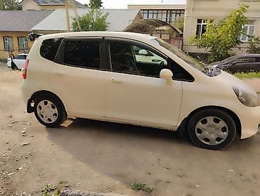 r20 28535: Honda Fit: 2002 г., 1.3 л, Автомат, Бензин, Хэтчбэк — 3