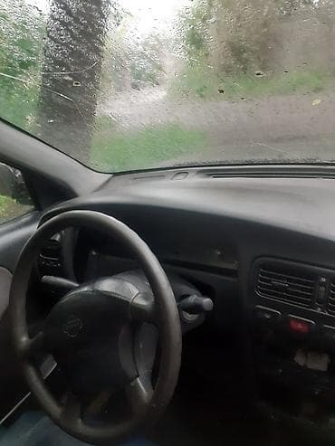 mitsubishi evo: Nissan Primera: 1996 г. — 4