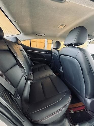 Продажа авто: Hyundai Elantra: 2019 г., 1.6 л, Автомат, Гибрид, Седан — 6