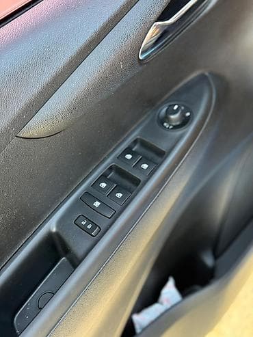 mini copper: Chevrolet Spark: 2018 г., 1 л, Автомат, Бензин, Хэтчбэк — 7