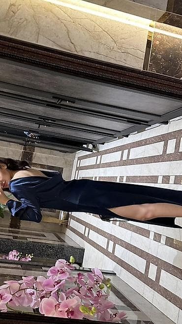 Кече көйнөгү, Коктейл, Узун модель, Жеңдери менен, Далысы ачык, M — 1