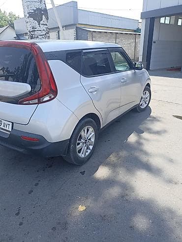 Продажа авто: Kia Soul: 2019 г., 2 л, Автомат, Бензин, Кроссовер — 3