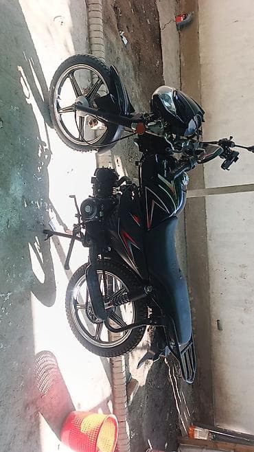 3 sfe: 50 куб. см, Бензин, Б/у — 1