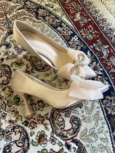 Үлпөт көйнөктөрү жана аксессуарлар: Туфли-лодочки Miss Miller Состояние нового - Цвет — 2