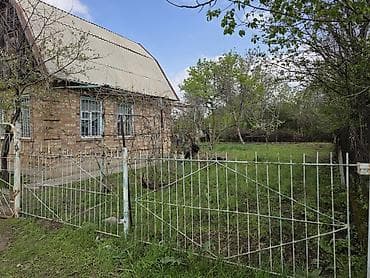 комната с подселением тунгуч: Продаётся дачный участок с кирпичным домом. - Право собственности — 3