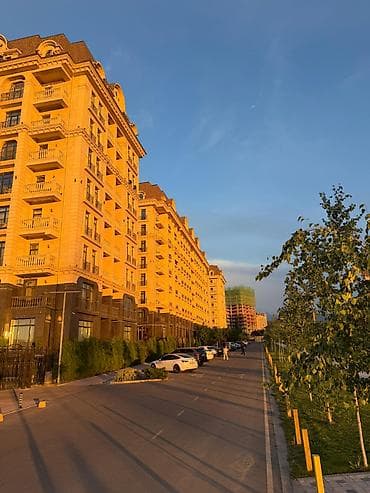 Квартиры: 4 комнаты, 145 м², Ала-Арча ТРЦ Элитка, 8 этаж, ПСО (под самоотделку) — 2
