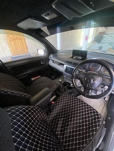 гитара мазда: Mazda Demio: 2004 г., 1.5 л, Механика, Бензин, Хэтчбэк — 8