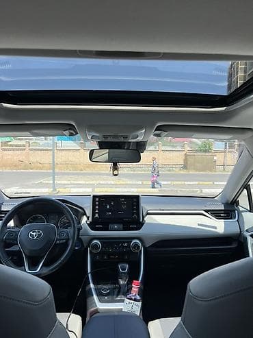 range rower: Toyota RAV4: 2020 г., 2.5 л, Вариатор, Гибрид, Кроссовер — 9
