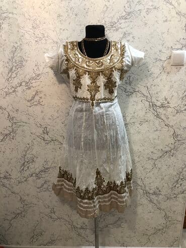 прокат карнавальных костюмов в бишкеке бишкек: Вечернее платье, Длинная модель, С рукавами, Стразы, XS, S, M — 13