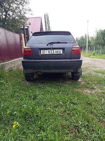 Унаа сатуу: Volkswagen Golf: 1997 г., 1.8 л, Кол менен иштөөчү, Бензин, Хетчбек — 4