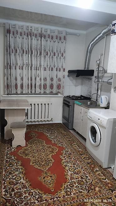 снему комнату: 1 комната, Эконом, АЮ Гранд, Душевая кабина, Постельное белье, Парковка — 2