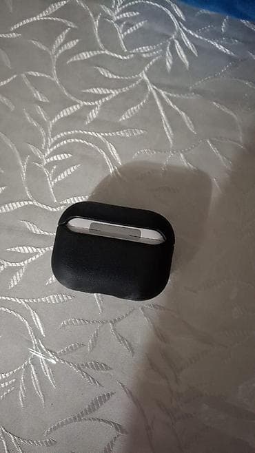 samsung buds: Наушники-вкладыши Apple AirPods Pro с зарядным кейсом - Модель — 1