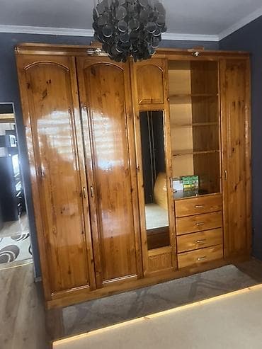 мебель спальний: Спальный гарнитур из массива дерева в классическом стиле Состав — 2