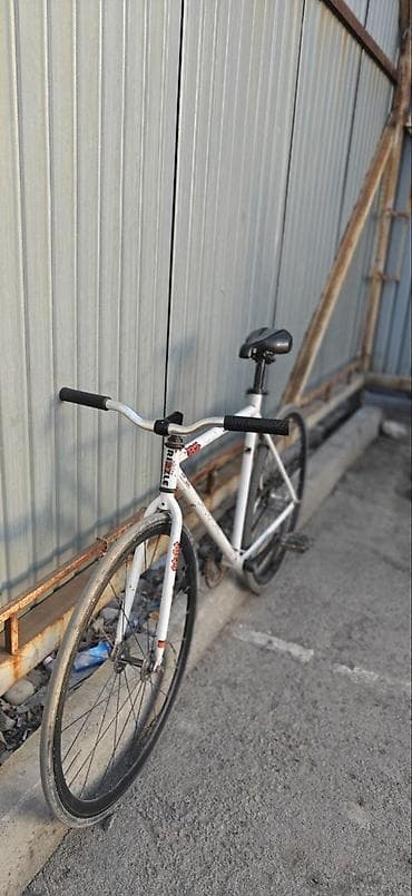 Книги и журналы: Городской фикс-байк - Лёгкая стальная рама и вилка, окраска белая с — 3